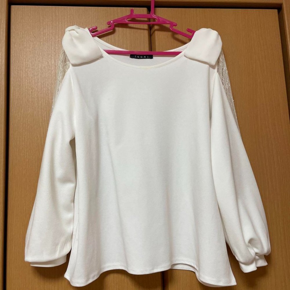 ribbon blouse